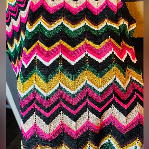 International Concept Knit Top - Picture 7 of 7